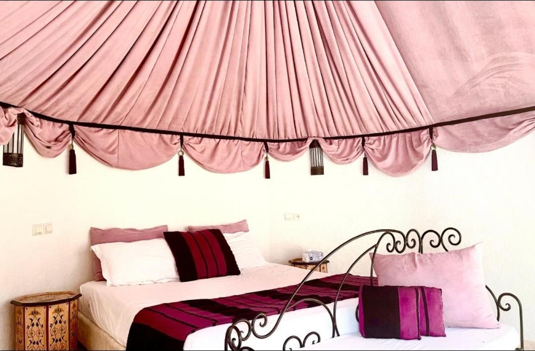 Hotel Les Jardins D Isis Marrakesh Exterior foto